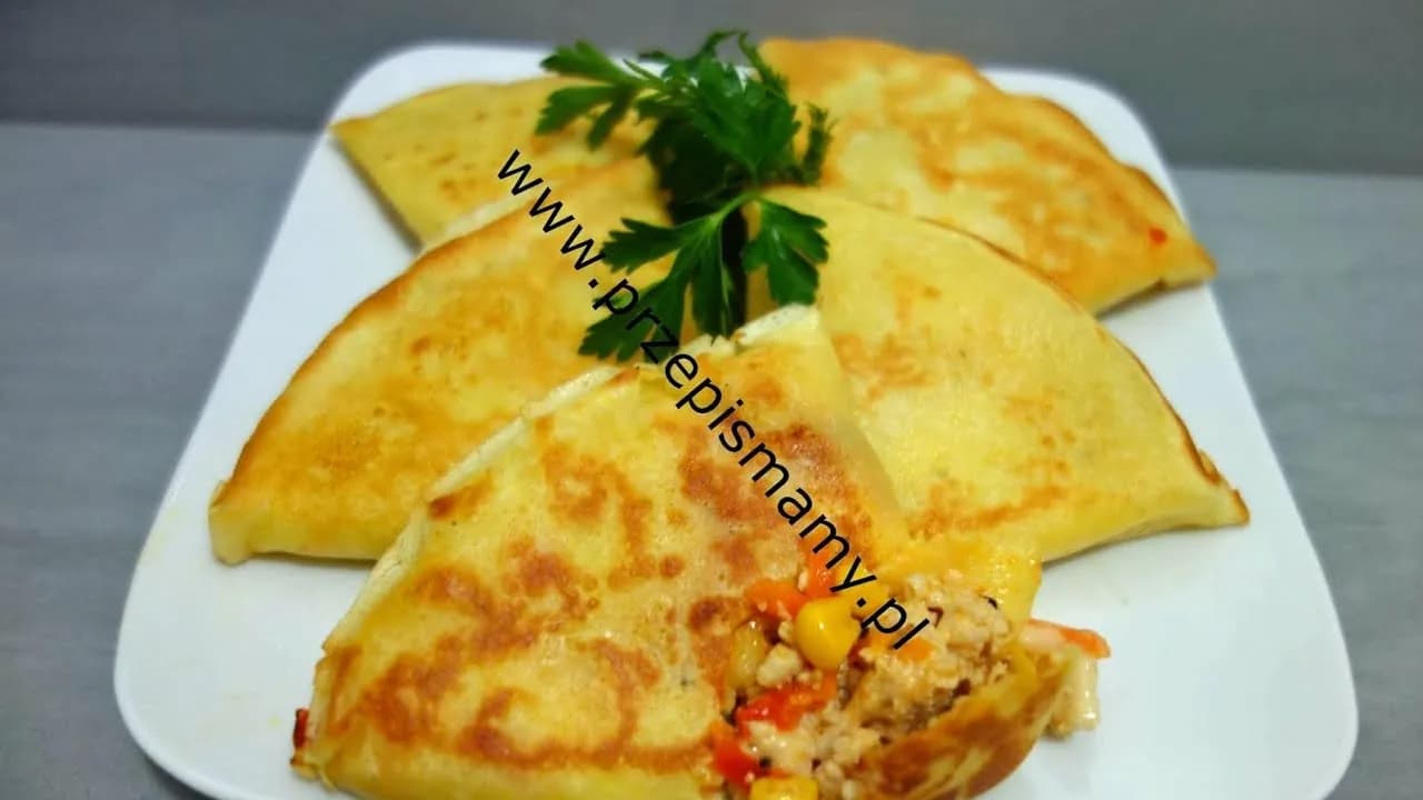 Jak zrobić pite z kurczakiem – prosty przepis na pyszny posiłek