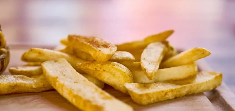 Jak zrobić dobre frytki w piekarniku, które zachwycą smakiem
